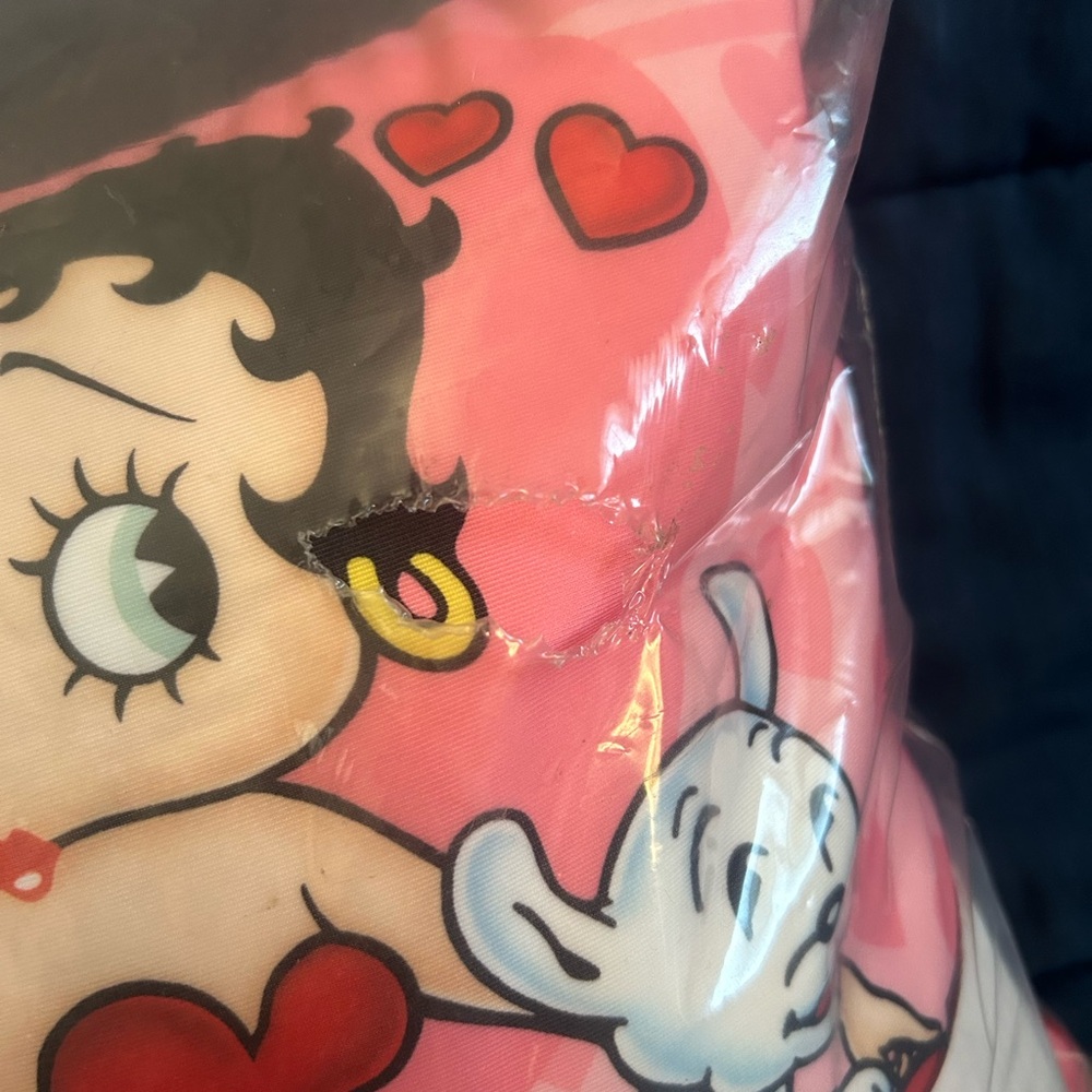 Betty Boop Sweethearts with Pudgy Microbead Pillow Pink / Red 2005 - Picture 3 of 9